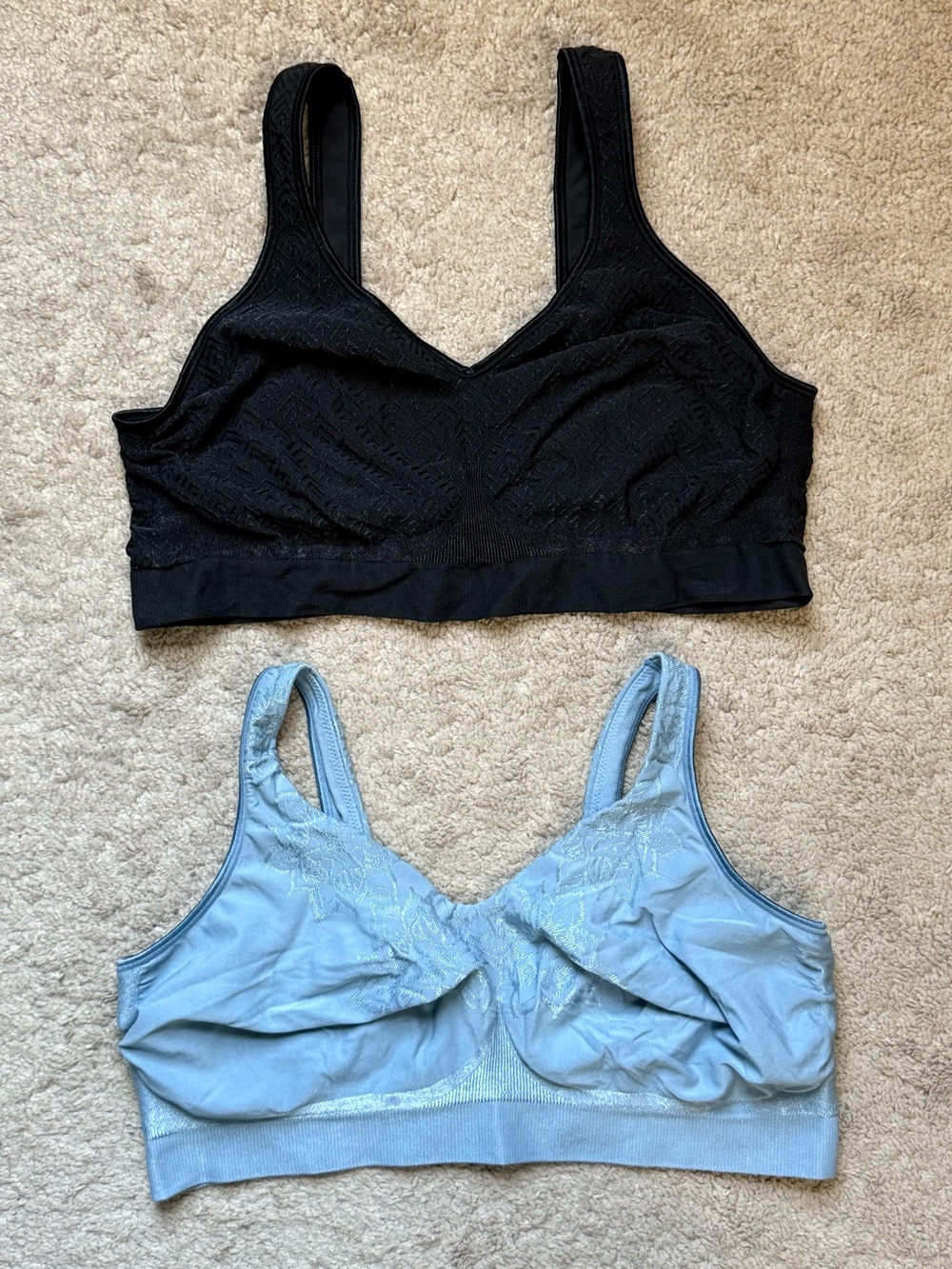 NEVER WORN Bali Comfort Revolution Bra Bundle 3XL Black Blue EUC Wireless Bras
